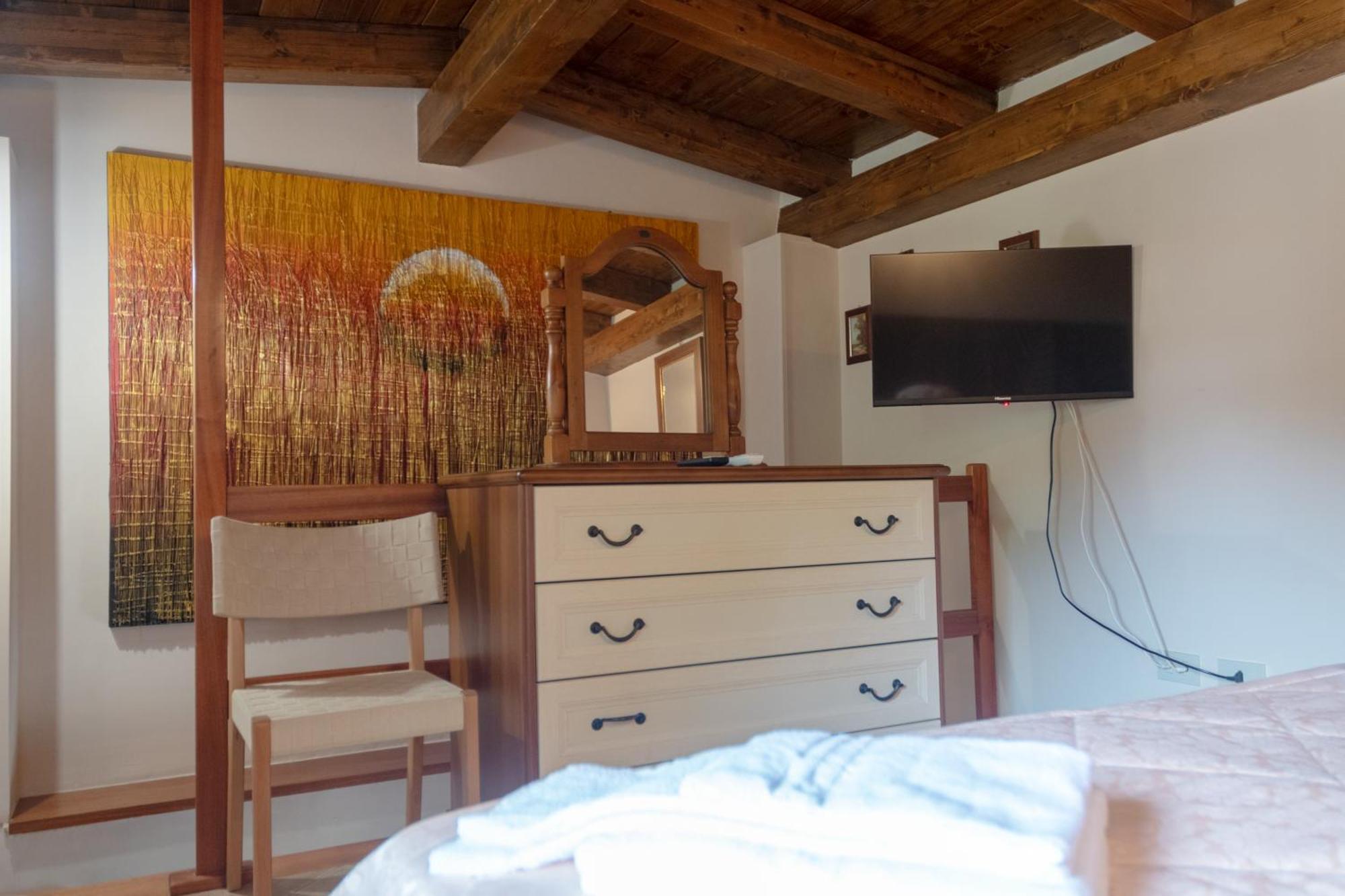 I Lecci Guesthouse ซาน เฟลิเช เชร์ชีโอ ภายนอก รูปภาพ