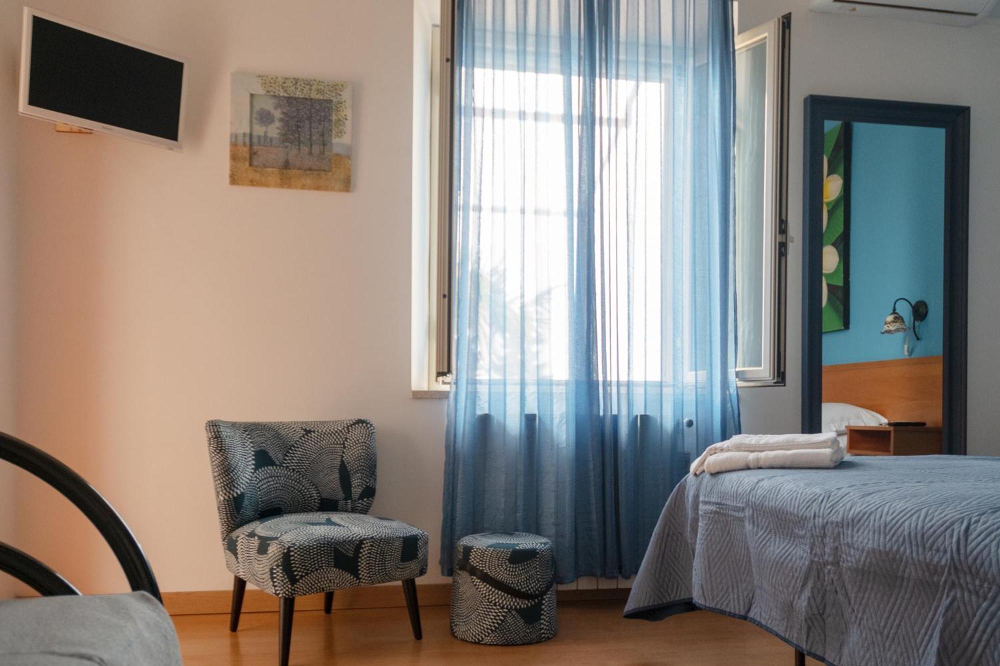 I Lecci Guesthouse ซาน เฟลิเช เชร์ชีโอ ภายนอก รูปภาพ