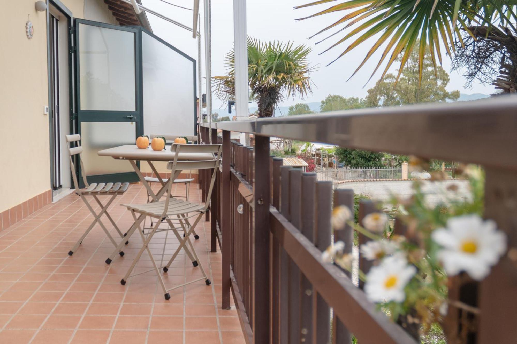 I Lecci Guesthouse ซาน เฟลิเช เชร์ชีโอ ภายนอก รูปภาพ